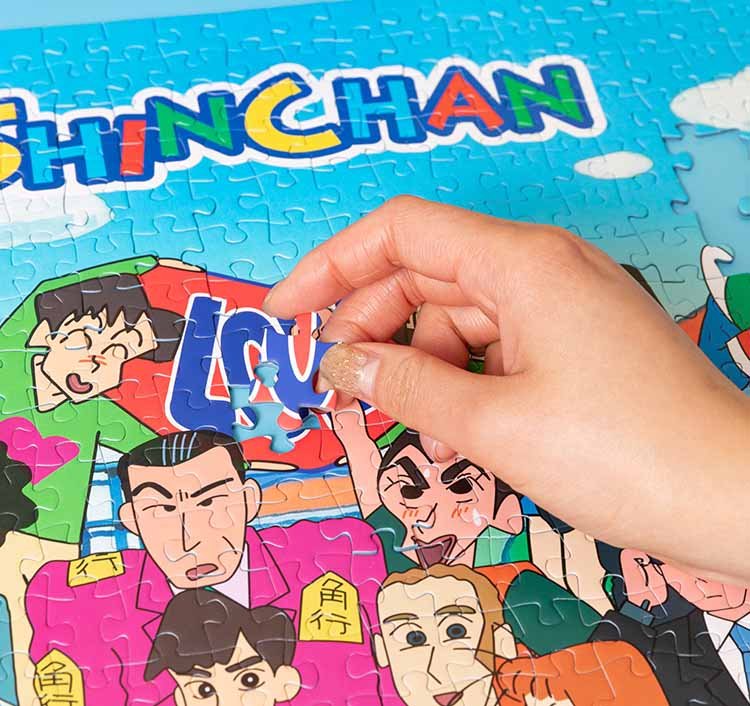 Vinlaa-Crayon Shin-chan 1000 Piece Puzzle-Family Portrait