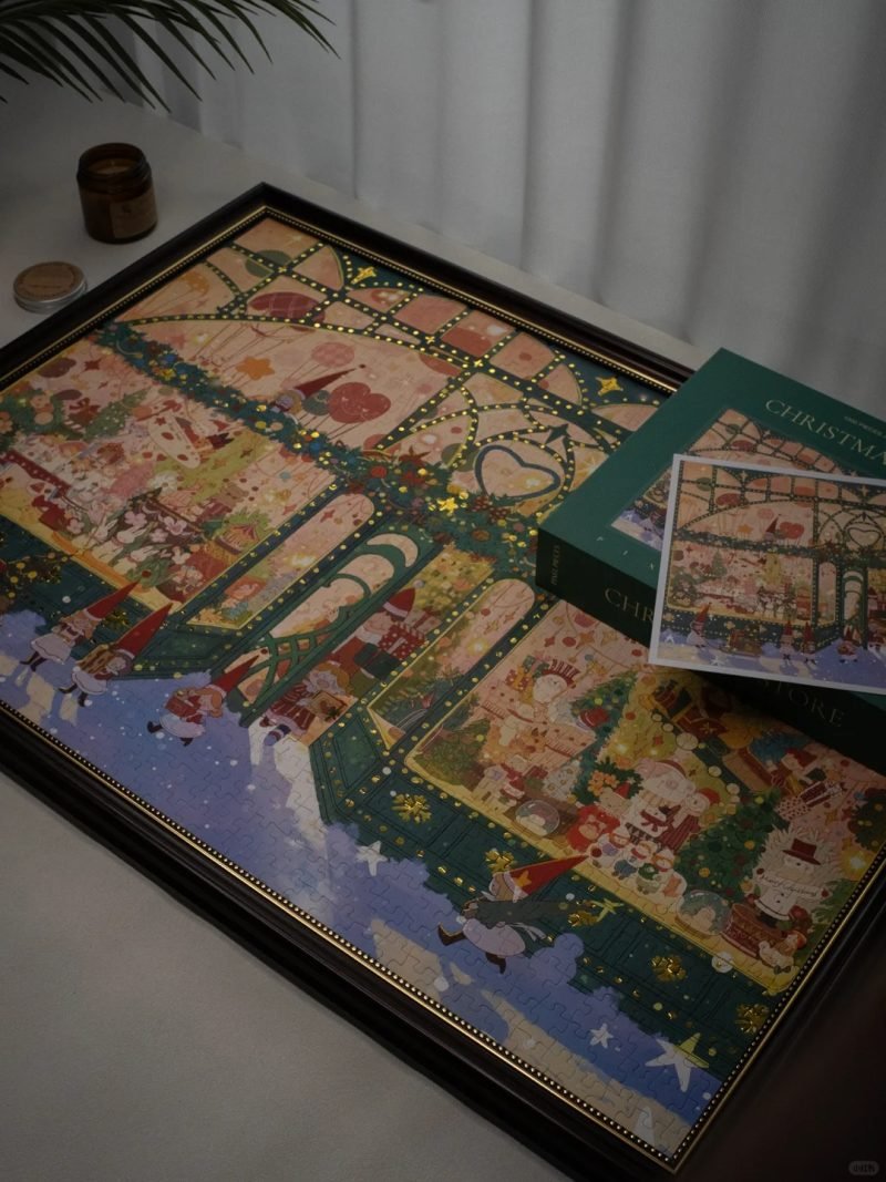 Christmas Store (2) 1000 Piece Puzzle-Pixel Pieces-Christmas Store