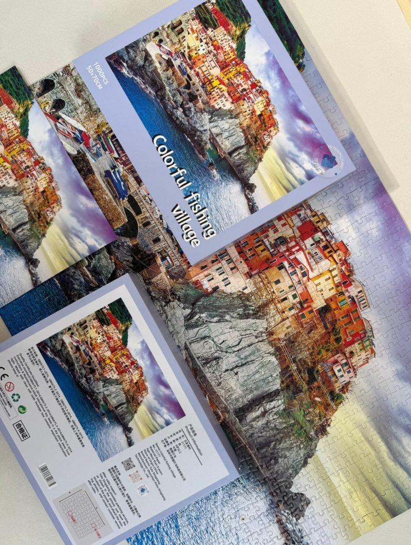 TuTuDingDang-1000pcs Jigsaw Puzzle-Colorful Fishing Village
