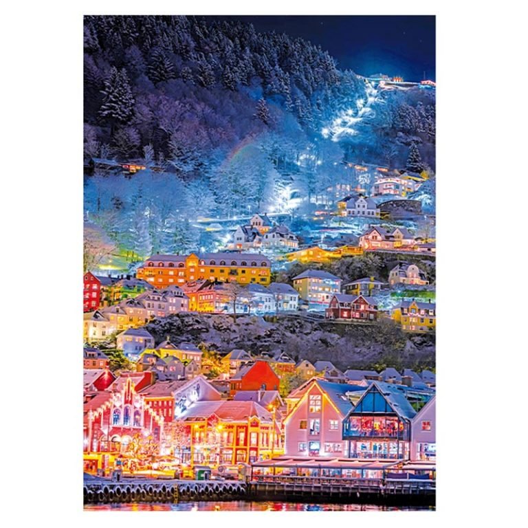 Vinlaa-Bergen-Norway-1-768x768.jpg